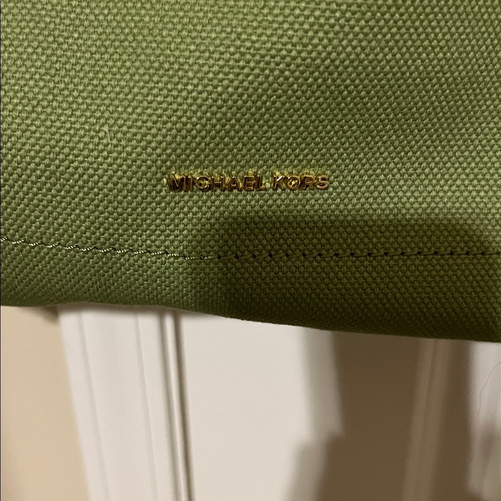 NWT green canvas bag - Picture 2 of 7